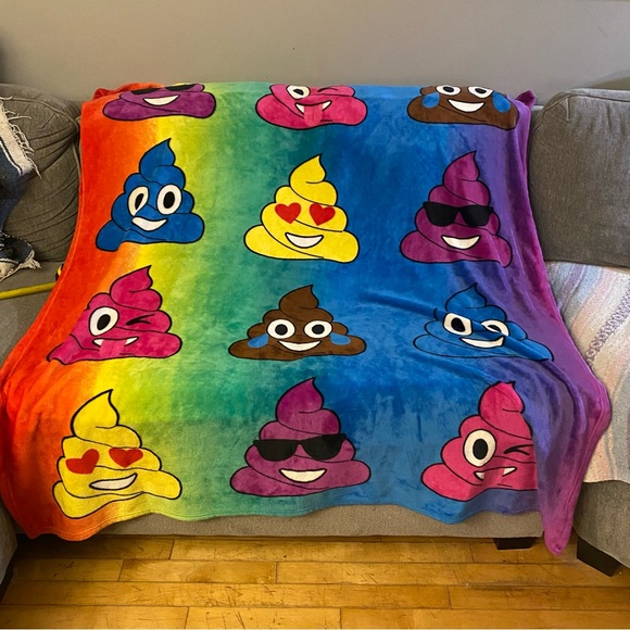 Emoji Blanket - Picture 2 of 5